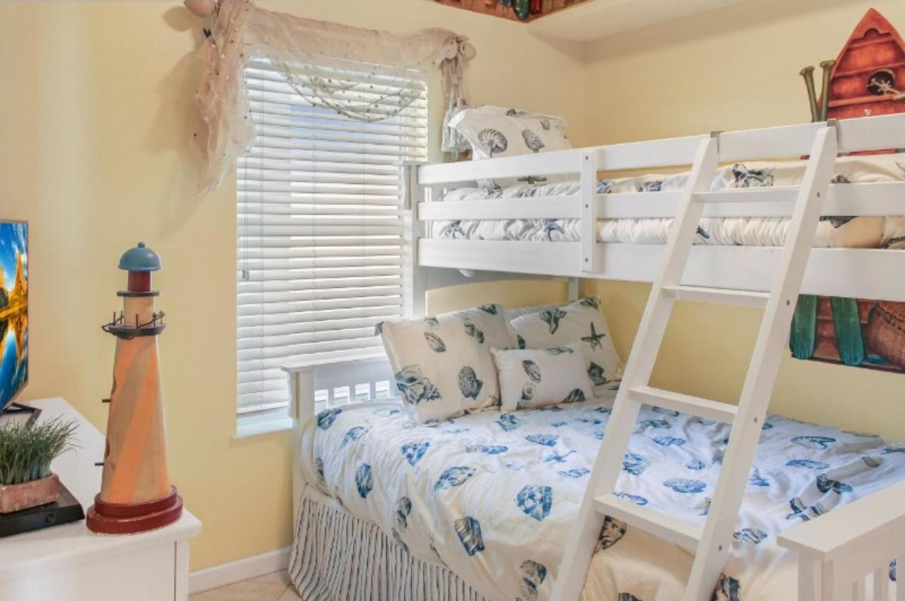 A614 Majestic Sun Destin Room photo